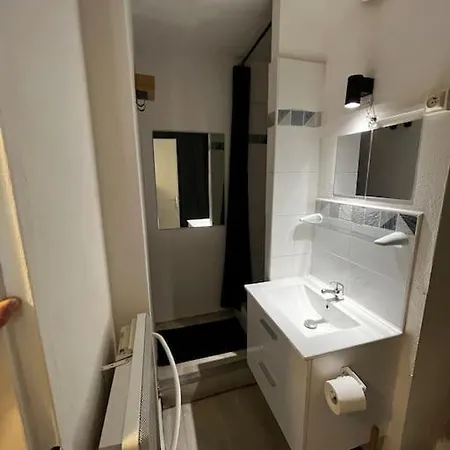 Apartment Le Sergent-studio-piscine-wifi Agde